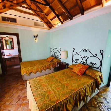 Granados Palacio Boutique Hotel Écija Extérieur photo