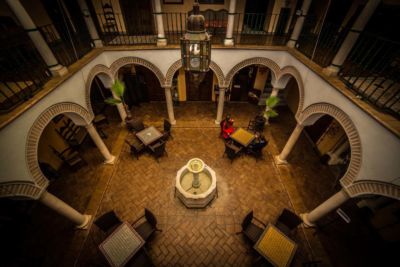 Granados Palacio Boutique Hotel Écija Extérieur photo