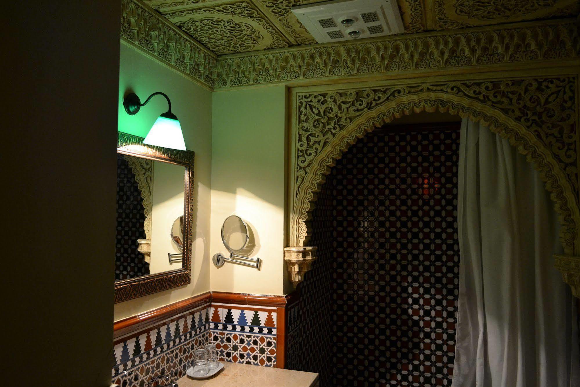 Granados Palacio Boutique Hotel Écija Extérieur photo