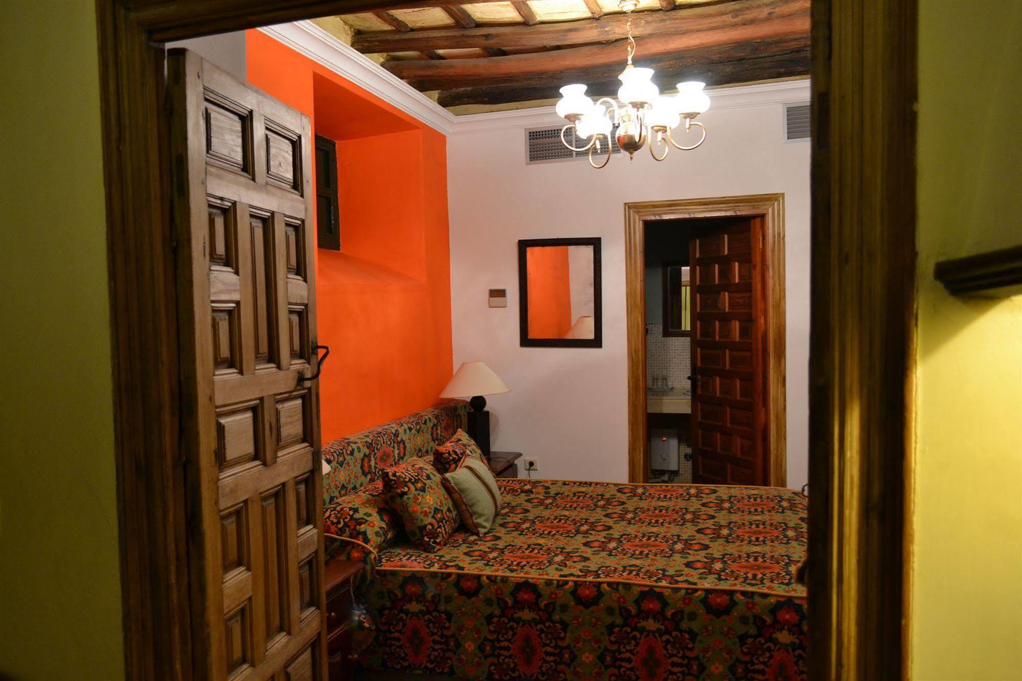 Granados Palacio Boutique Hotel Écija Extérieur photo