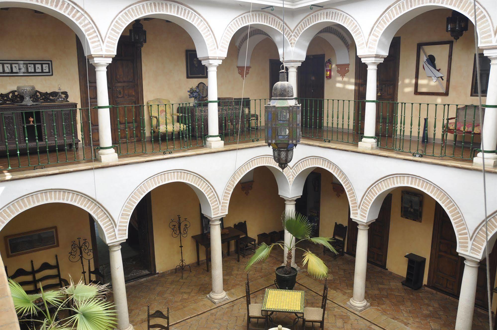 Granados Palacio Boutique Hotel Écija Extérieur photo